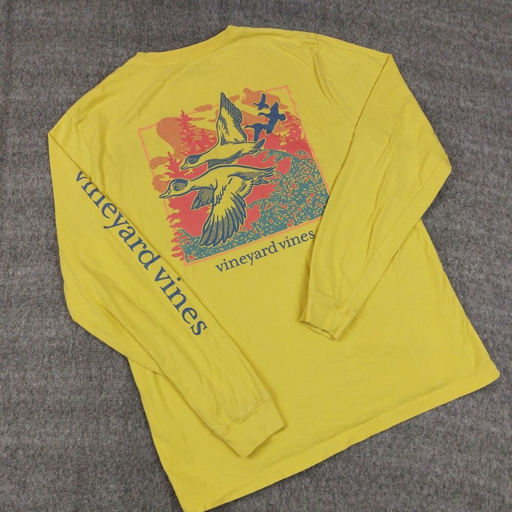 Vineyard Vines Men's Medium Yellow Long Sleeve Pocket T-Shirt Duck Graphic